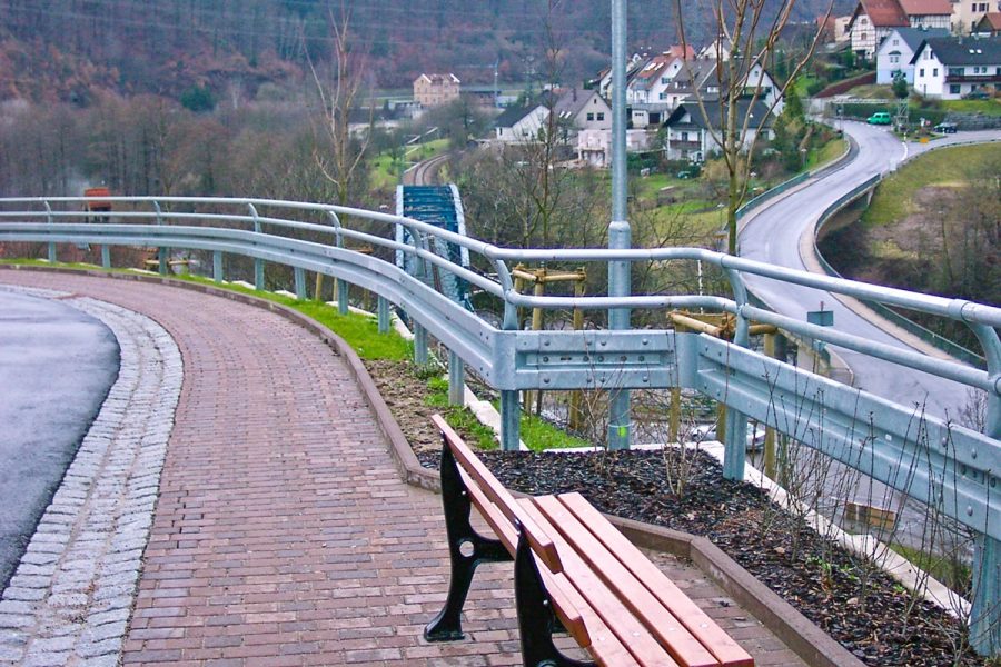 verkehrswegesicherung gelaender naeony5c4ei5qhmc09hezoc5lnies9v2jidobgtp4g - Verkehrswegesicherung